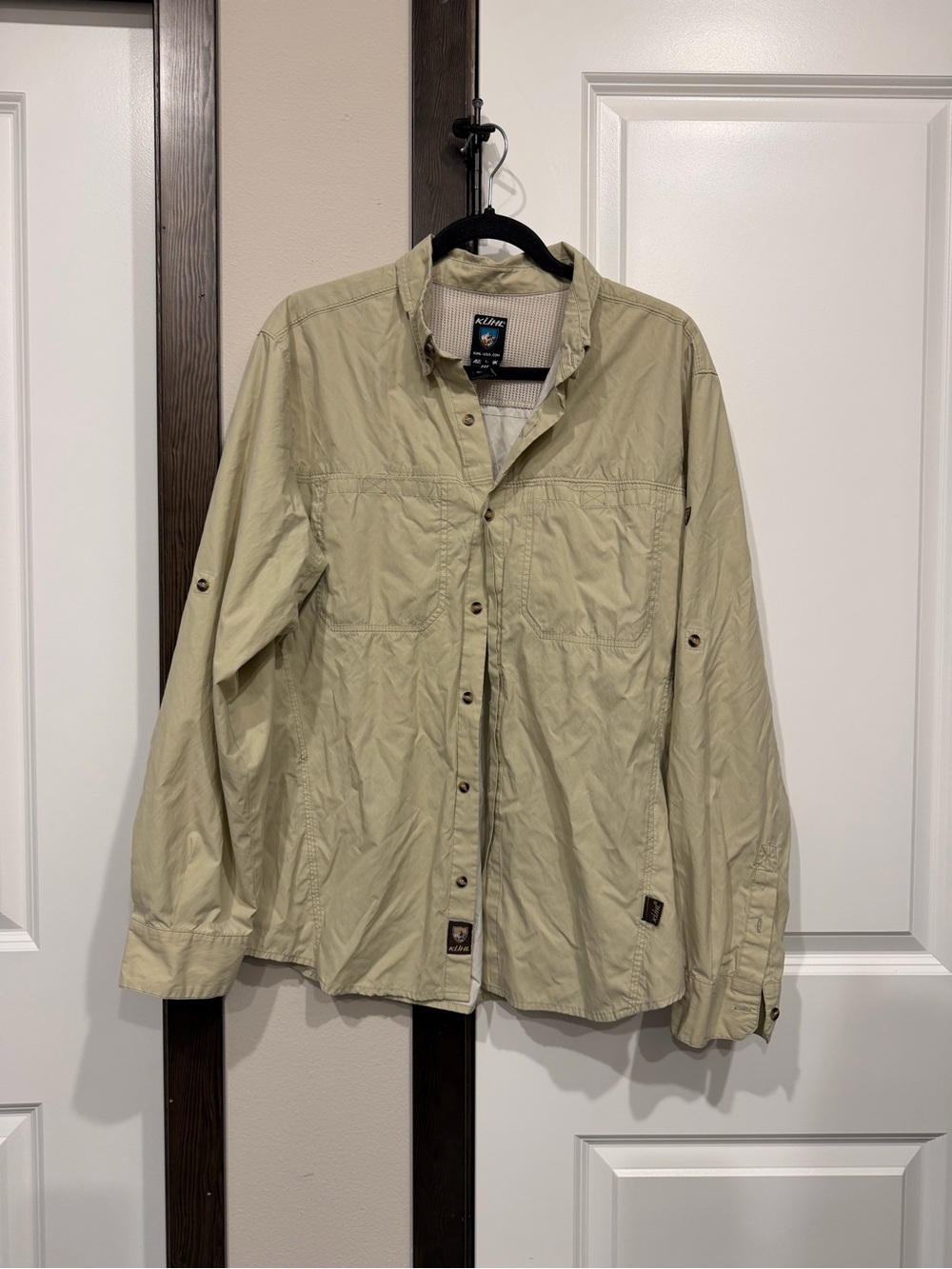 Kuhl Men's Lightweight Shirt Jacket in Light Tan
